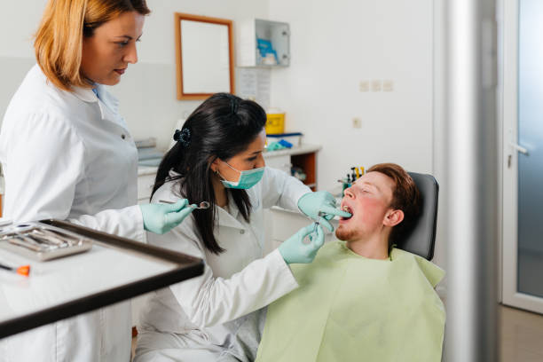 Best Pediatric Emergency Dentist in Reedsville, WI